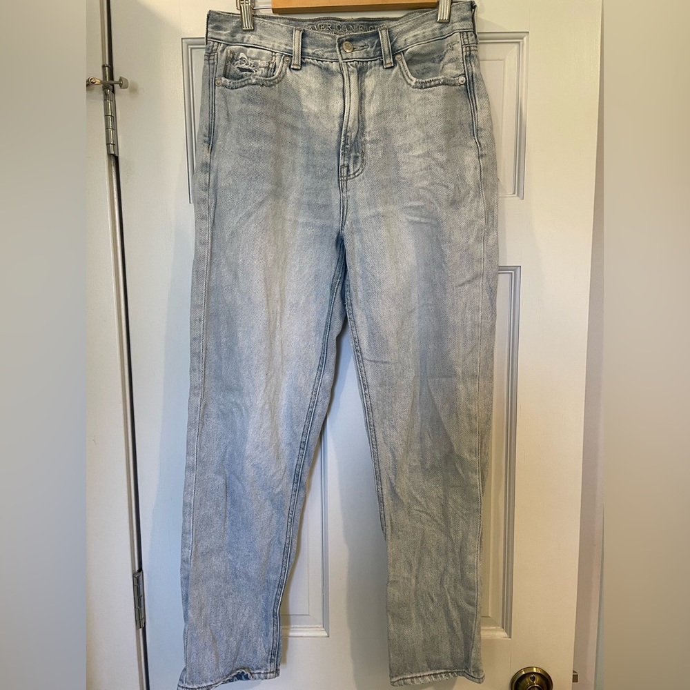 American Eagle Mom Jeans
